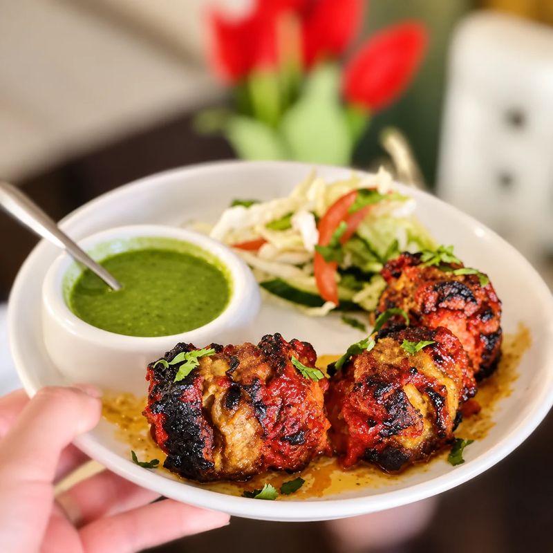 Gate of India tandoori chicken with chutney and salad